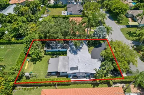 8301 SW 61st Avenue South Miami FL 33143