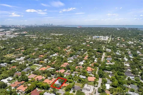 8301 SW 61st Avenue South Miami FL 33143