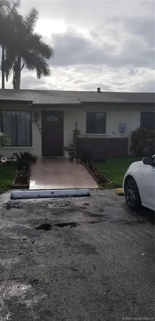 28021 SW 142nd Court Homestead FL 33033