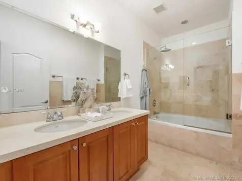 2763 Coconut Avenue Miami FL 33133