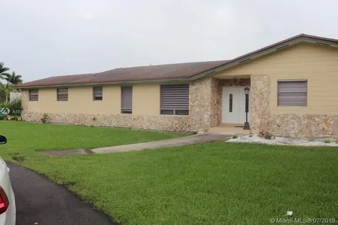 11380 SW 1st Street Plantation FL 33325