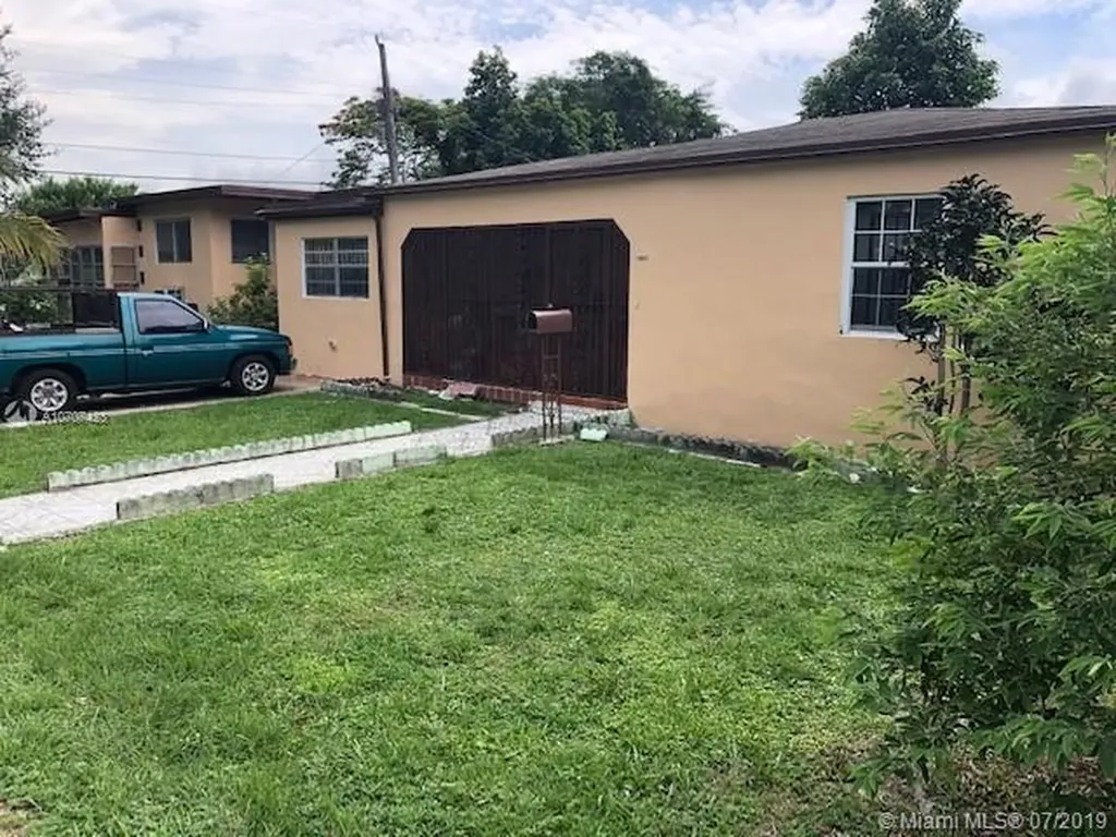 13907 NE 10th Avenue North Miami FL 33161