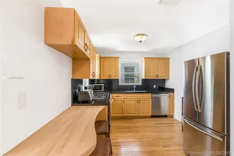 1544 Michigan Avenue Miami Beach FL 33139