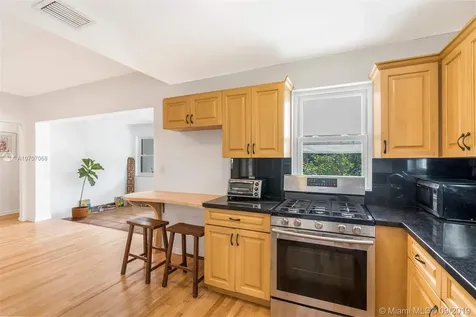 1544 Michigan Avenue Miami Beach FL 33139