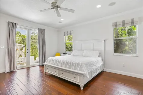 35 SW 18th Road Miami FL 33129