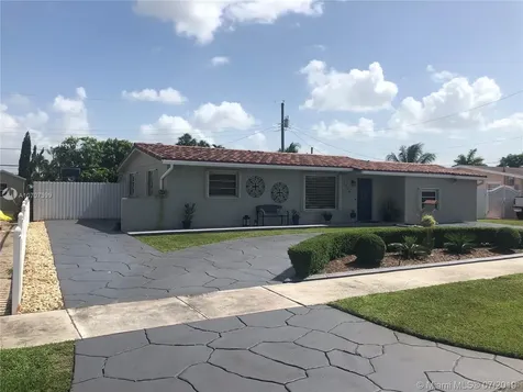 1356 W 83rd Street Hialeah FL 33014