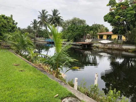 8200 SW 99th Avenue Miami FL 33173