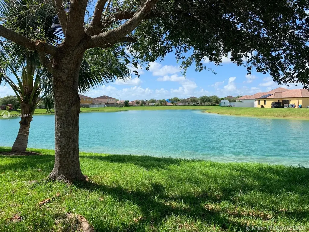 10828 SW 229th Street Miami FL 33170