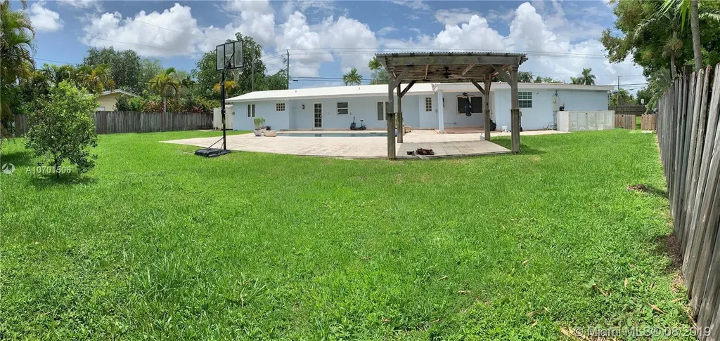 10101 SW 136th Street Miami FL 33176