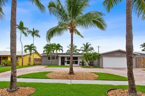 4218 Lincoln Street Hollywood FL 33021
