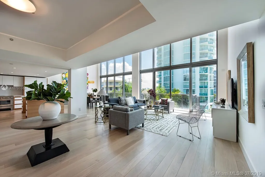 6000 Collins Avenue Miami Beach FL 33140