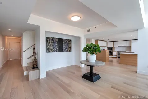 6000 Collins Avenue Miami Beach FL 33140