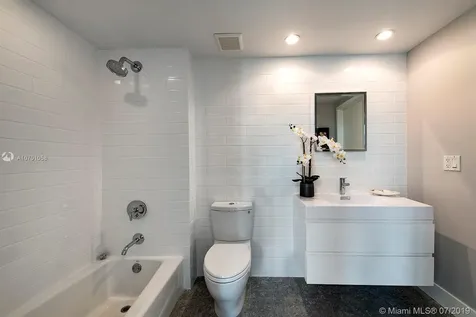 6000 Collins Avenue Miami Beach FL 33140