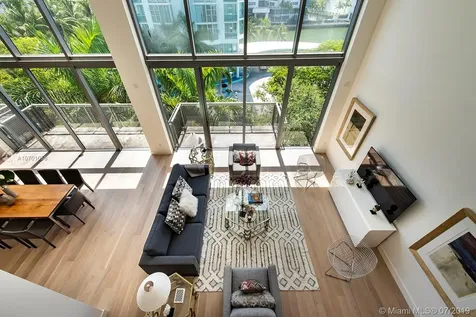 6000 Collins Avenue Miami Beach FL 33140