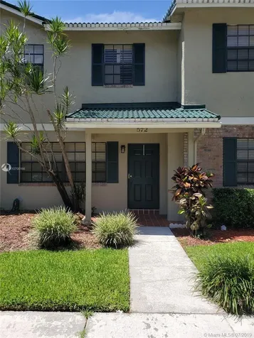 572 Westree Lane Plantation FL 33324