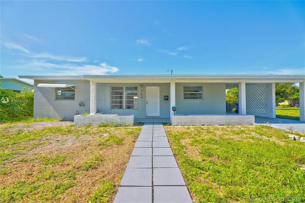 700 NE 30th Court Pompano Beach FL 33064