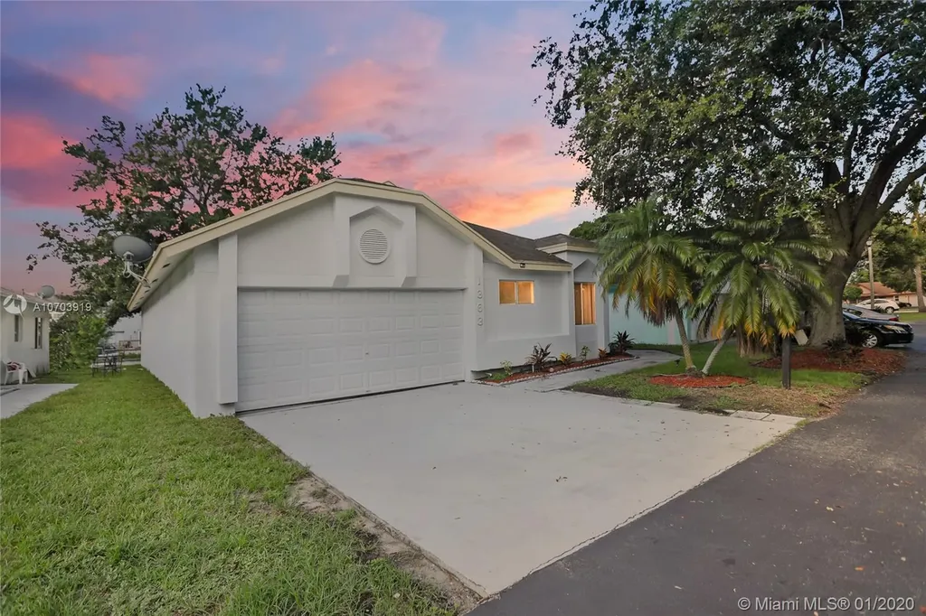 1363 W Glen Oak Road North Lauderdale FL 33068
