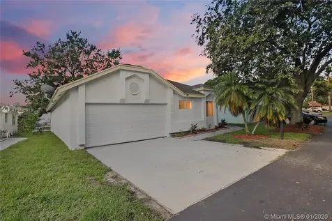 1363 W Glen Oak Road North Lauderdale FL 33068