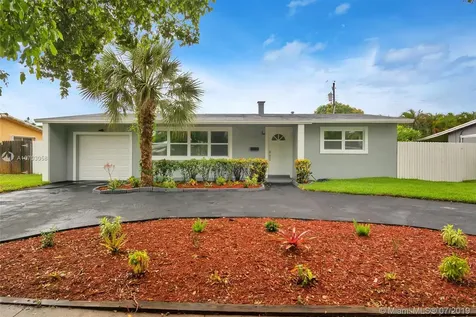 2350 NE 8th Avenue Pompano Beach FL 33064