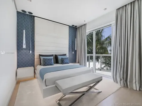50 S Pointe Drive Miami Beach FL 33139