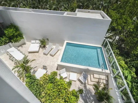 50 S Pointe Drive Miami Beach FL 33139