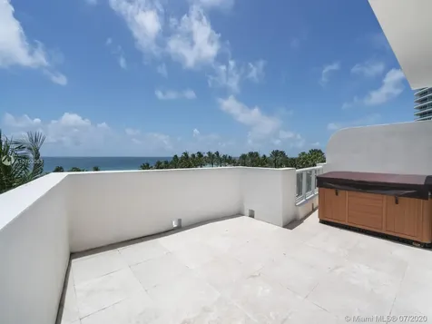50 S Pointe Drive Miami Beach FL 33139