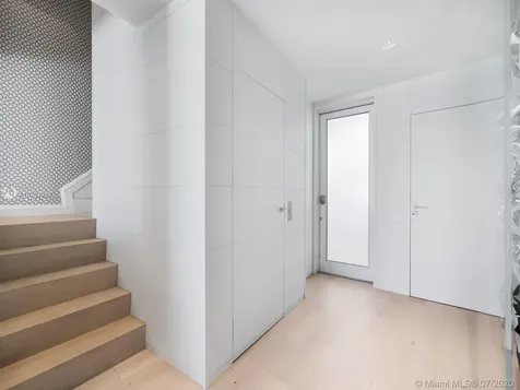 50 S Pointe Drive Miami Beach FL 33139