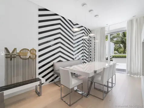 50 S Pointe Drive Miami Beach FL 33139