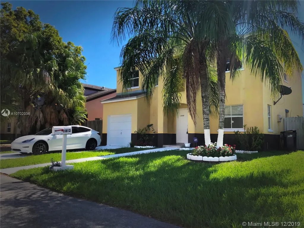 11812 SW 272nd Terrace Homestead FL 33032