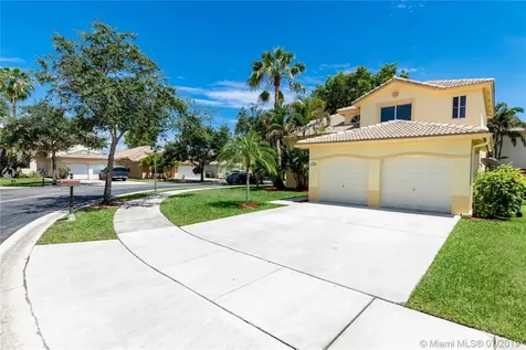 14262 N Royal Cove Circle Davie FL 33325