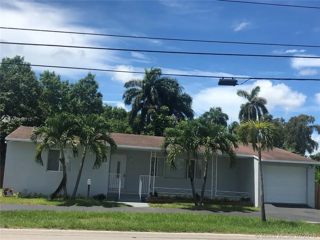 2900 Johnson Street Hollywood FL 33020