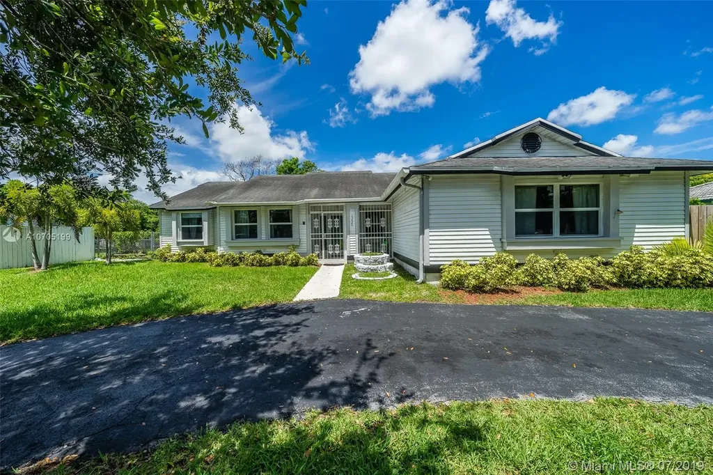 15424 SW 147th Avenue Miami FL 33187