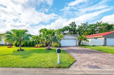 8755 NW 18th Court Coral Springs FL 33071