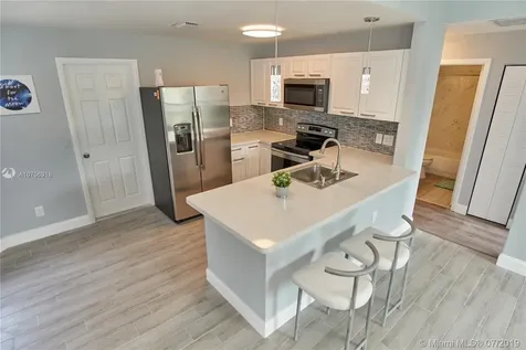 8841 SW 22nd Street Miramar FL 33025