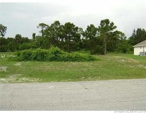 5123 NW Milner Drive Port St. Lucie FL 34983