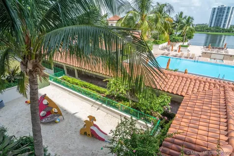 19900 E Country Club Drive Aventura FL 33180