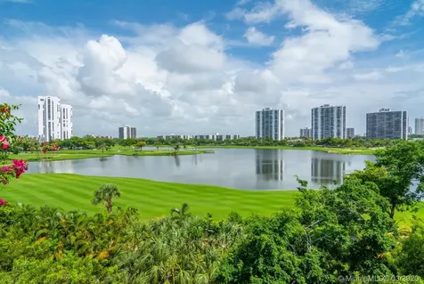 19900 E Country Club Drive Aventura FL 33180