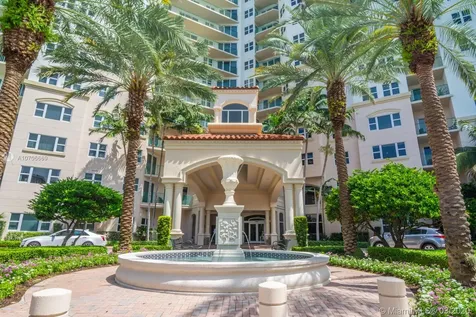 19900 E Country Club Drive Aventura FL 33180