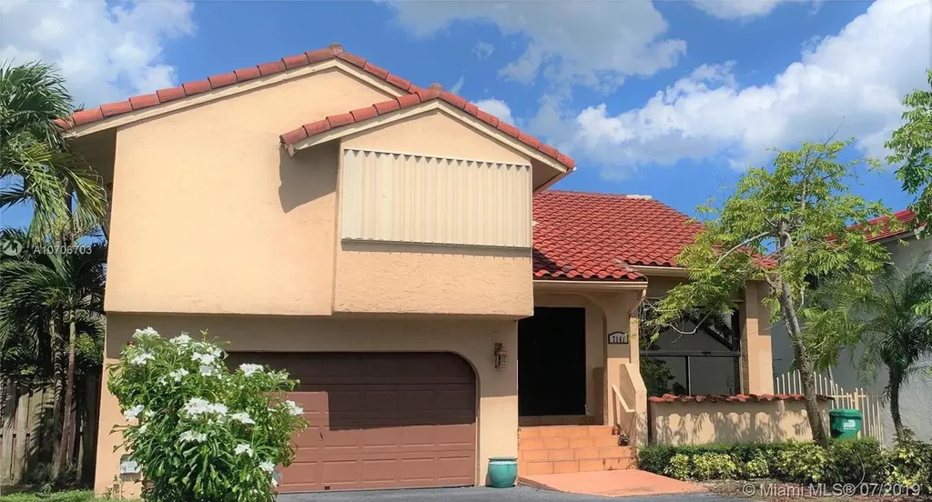 7147 SW 103rd Court Circle Miami FL 33173