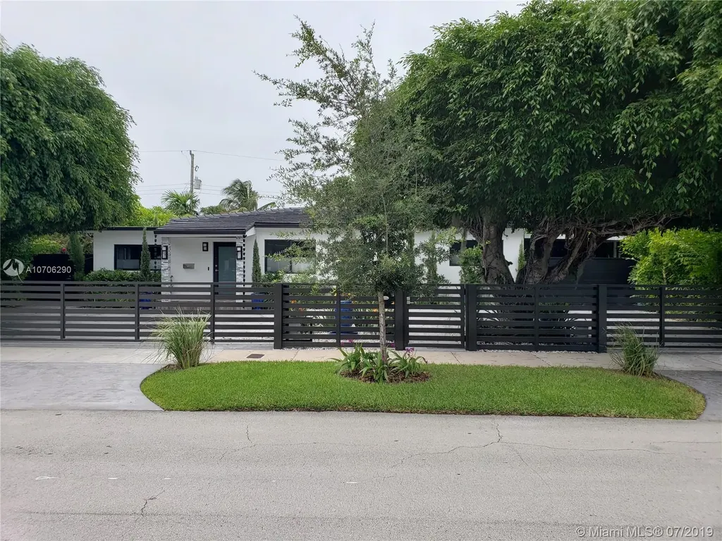 7849 SW 34th Terrace Miami FL 33155