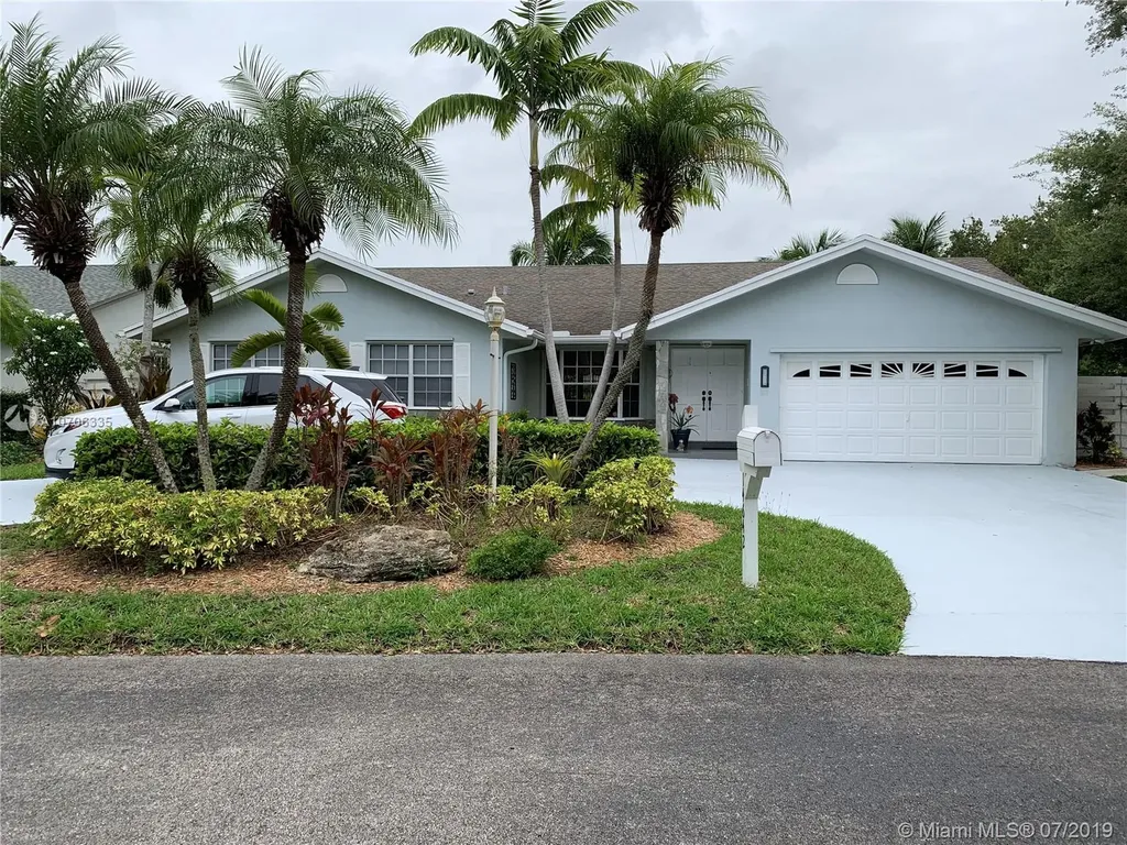 14642 SW 141st Court Miami FL 33186