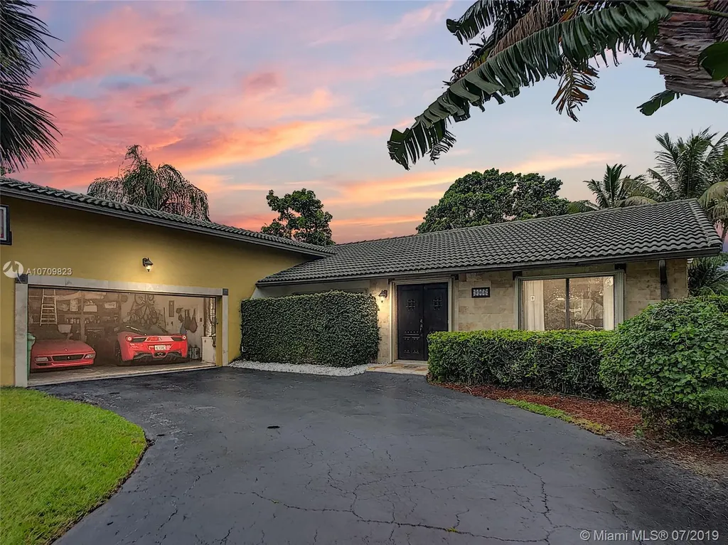 9966 NW 6th Street Coral Springs FL 33071