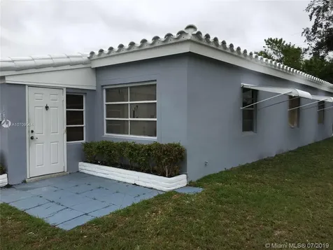 1495 NE 177th Street North Miami Beach FL 33162