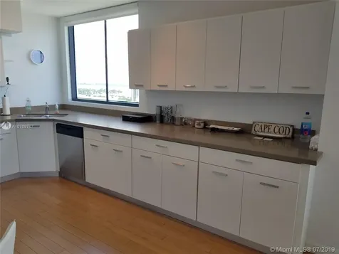 1330 West Avenue Miami Beach FL 33139