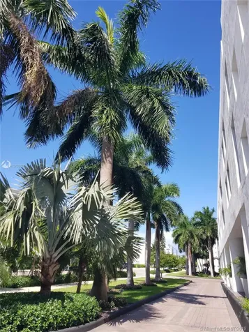 1330 West Avenue Miami Beach FL 33139