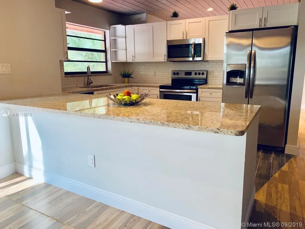 16031 SW 104th Terrace Miami FL 33196