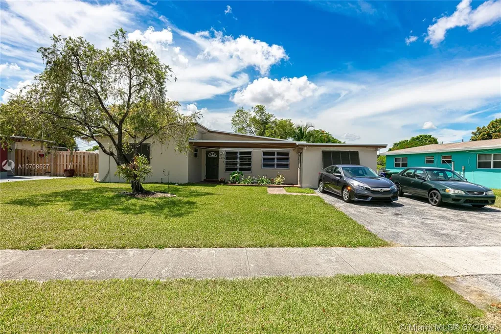1421 E River Drive Margate FL 33063
