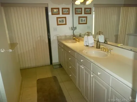 10345 SW 128th Terrace Miami FL 33176