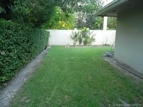 10345 SW 128th Terrace Miami FL 33176