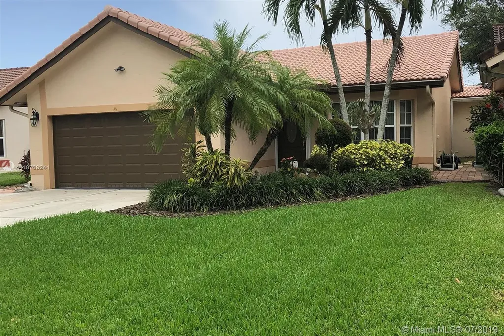 1539 NW 97th Terrace Coral Springs FL 33071